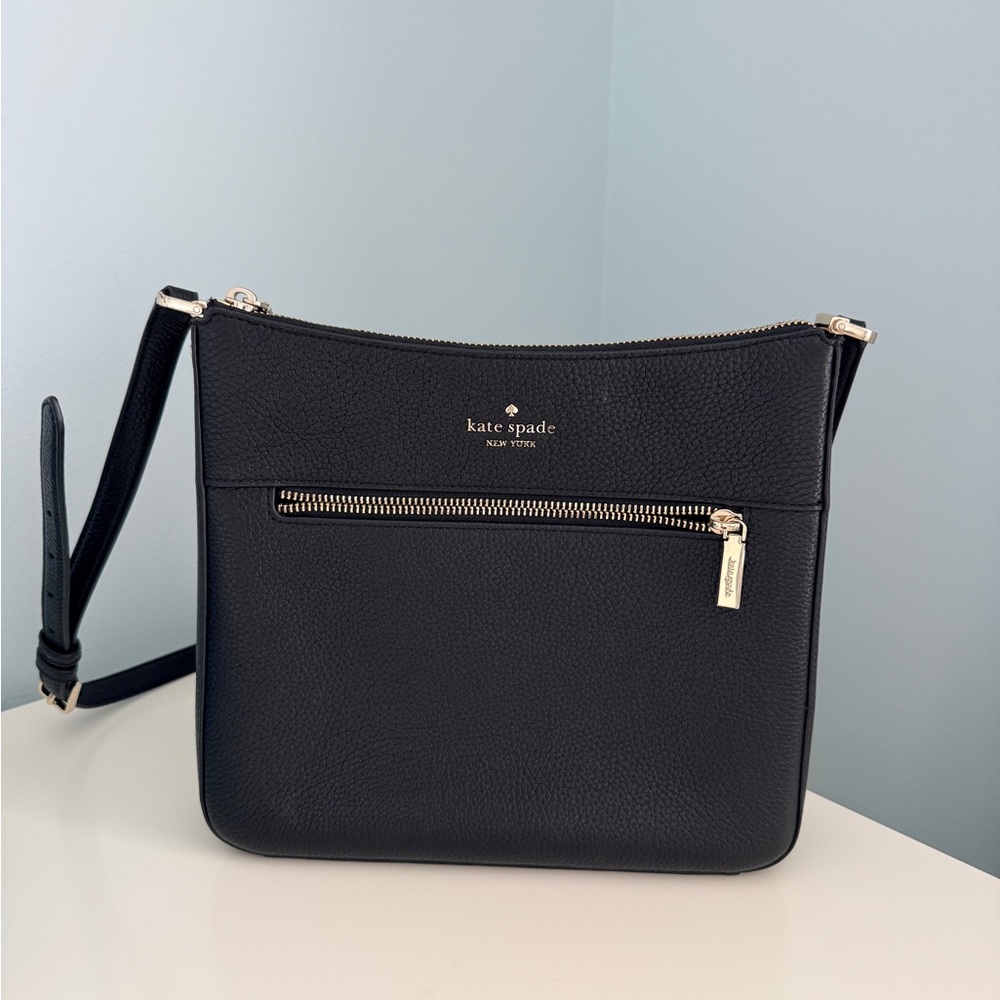 Kate Spade Black Crossbody Bag: On Purpose Large Swingpack Crossbody